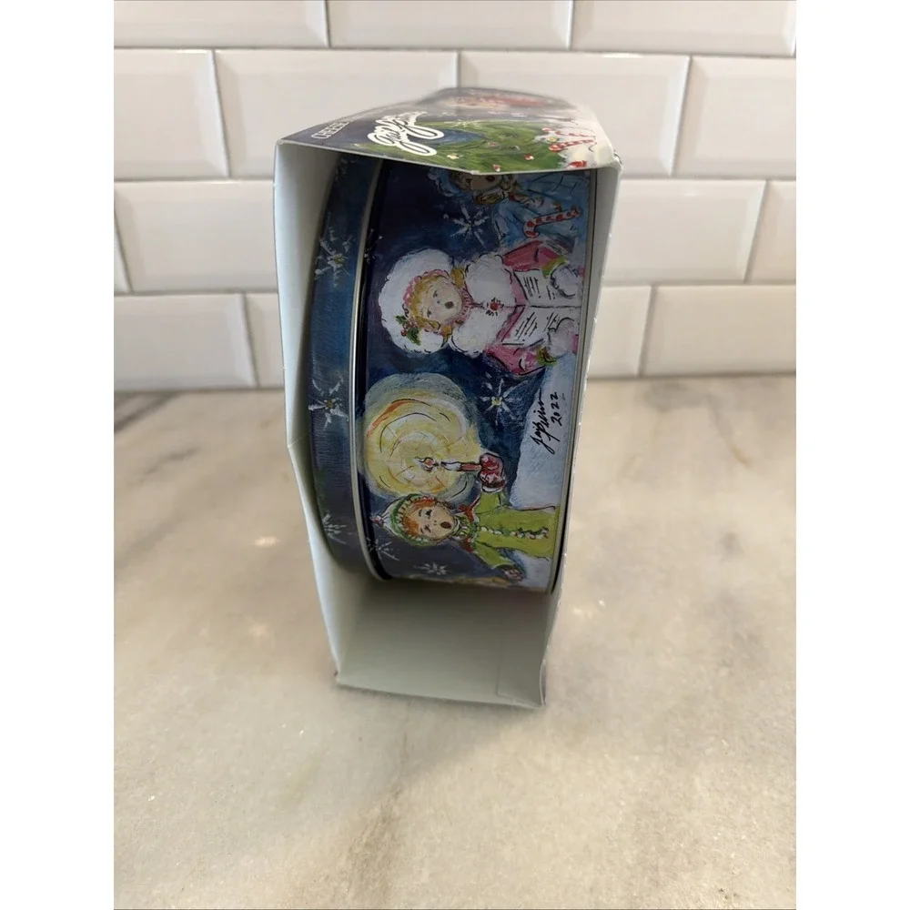 Gail Pittman Holiday‎ Medley Collectible Tin